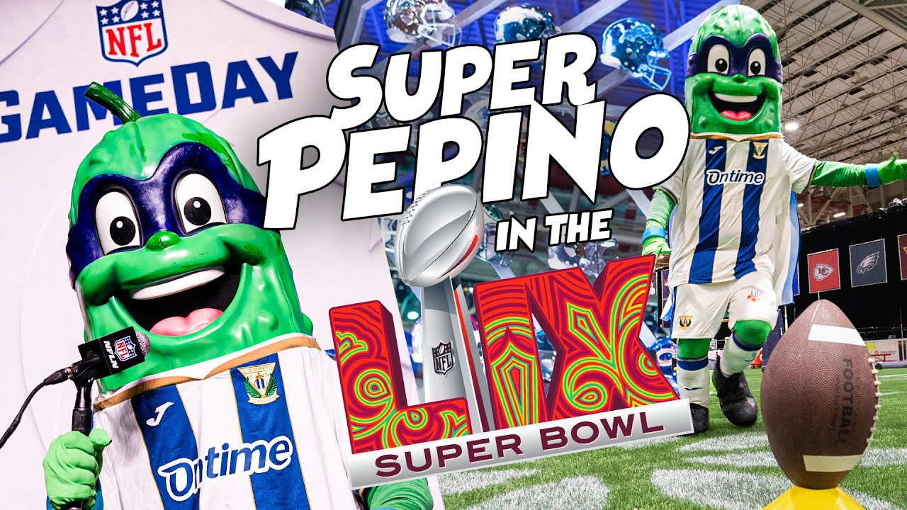🏈🥒 SuperPepino in the SUPERBOWL! | CD Leganés