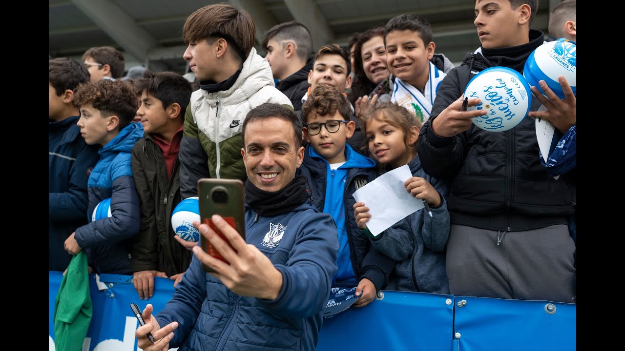 📹 El C.D. Leganés realiza su entrenamiento de Reyes en Butarque