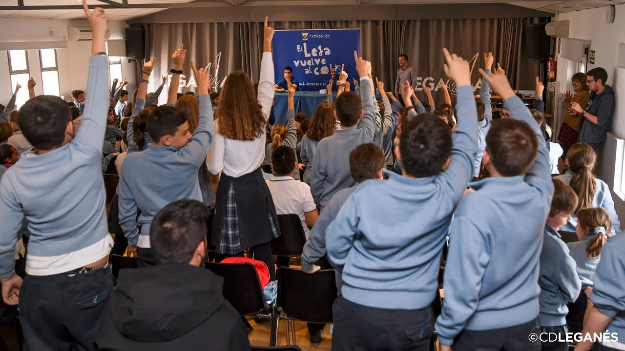 'El Lega Vuelve Al Cole' con Unai Bustinza y Nabil El Zhar en el Colegio Legamar