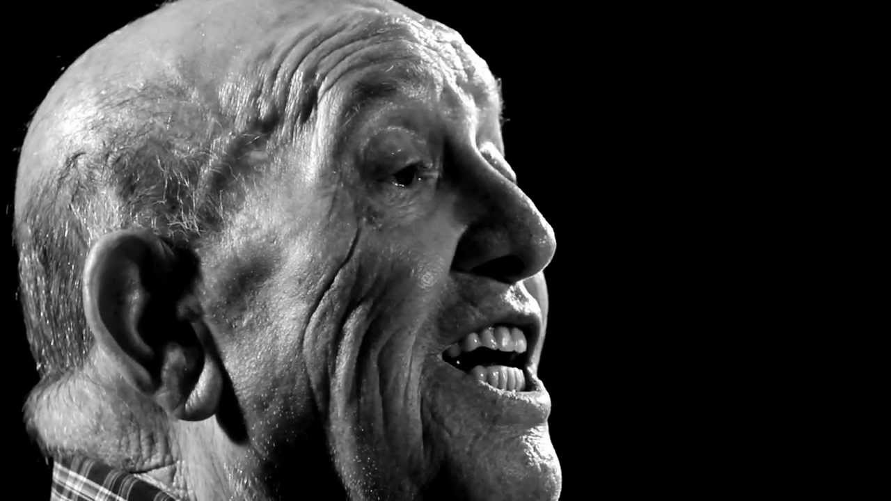 Arranca la Liga. Volvamos a Sonreír. - CAMPAÑA PROMOCIONAL CDL